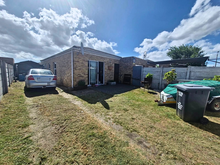 To Let 3 Bedroom Property for Rent in Jagtershof Western Cape